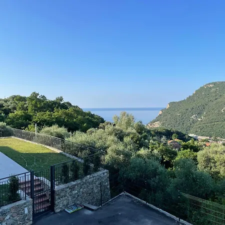 Casa de Férias Villino Panoramico Finale Ligure