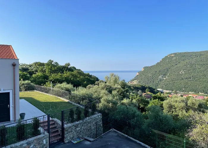 Nyaraló Villino Panoramico Finale Ligure
