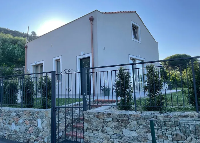 Feriehus Villino Panoramico Finale Ligure
